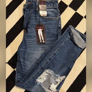 medium wash high rise mom jeans